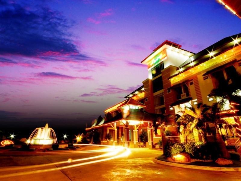 Sabai Hotel Nakhonratchasima Exterior foto